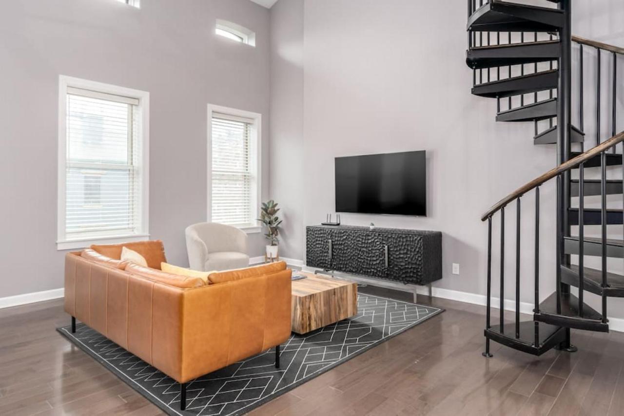 Soaring 2-Bedroom Parkside Loft Walkable To It All Цинциннати Экстерьер фото